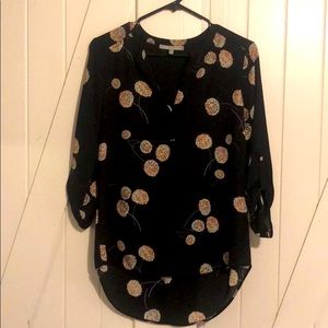 Beautiful DANIEL RAINN Blouse! New Condition!